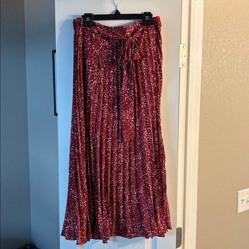 Elegant Red Pleated Skirt